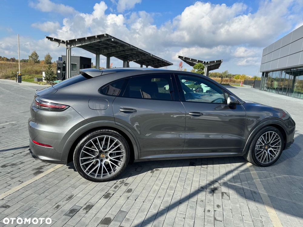 Porsche Cayenne ver-coupe-e--hybrid - 13