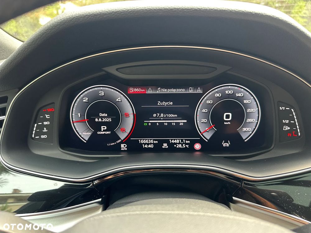 Audi Q8 - 8