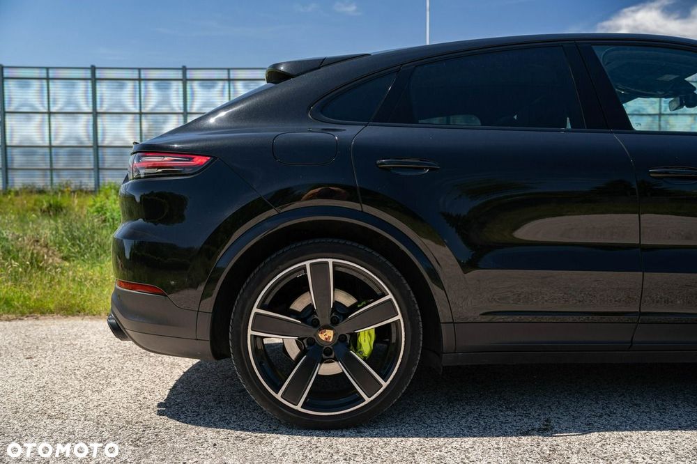 Porsche Cayenne - 8