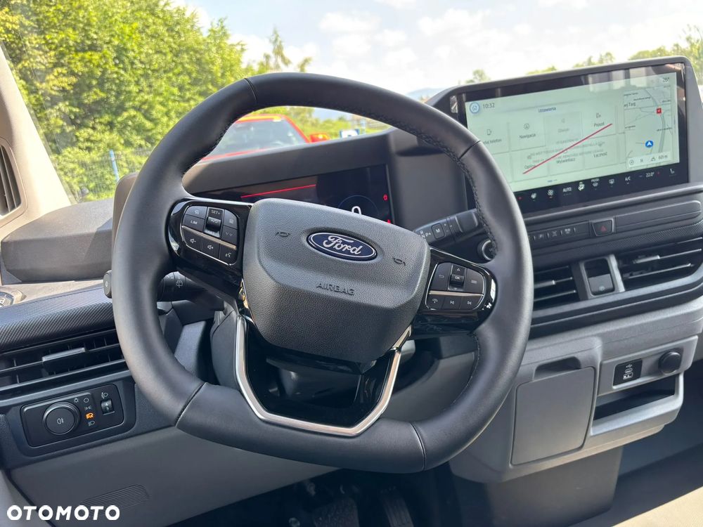 Ford Transit Custom Brygadowy Trend L2 320 2.0 136 KM  AT 8 AWD - 11