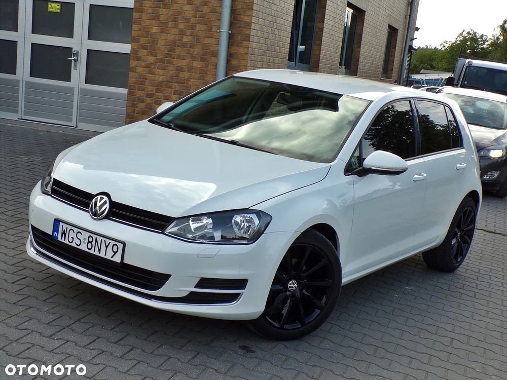 Volkswagen Golf 2.0 BlueTDI DSG Comfortline - 10