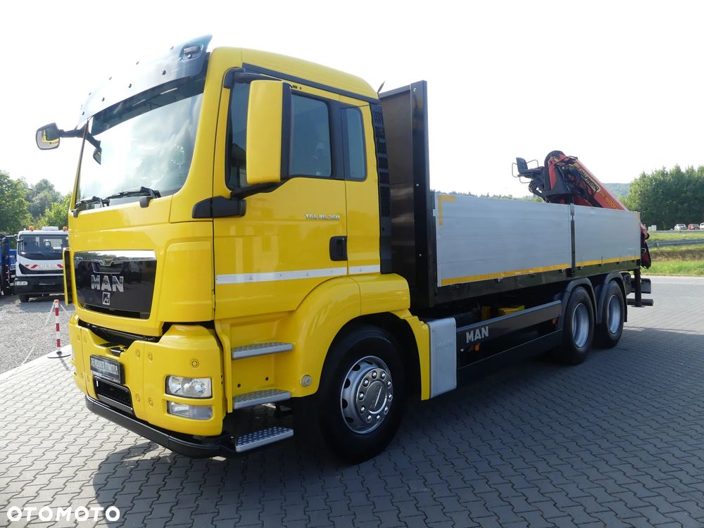 MAN TGS 26.360 / 6x4 / EURO 5 / MANUAL / PALFINGER PK 16001 / - 12