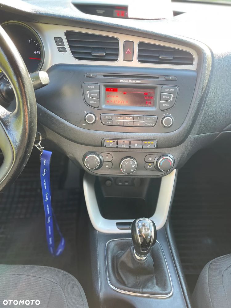 Kia Ceed 1.4 Business Line - 14