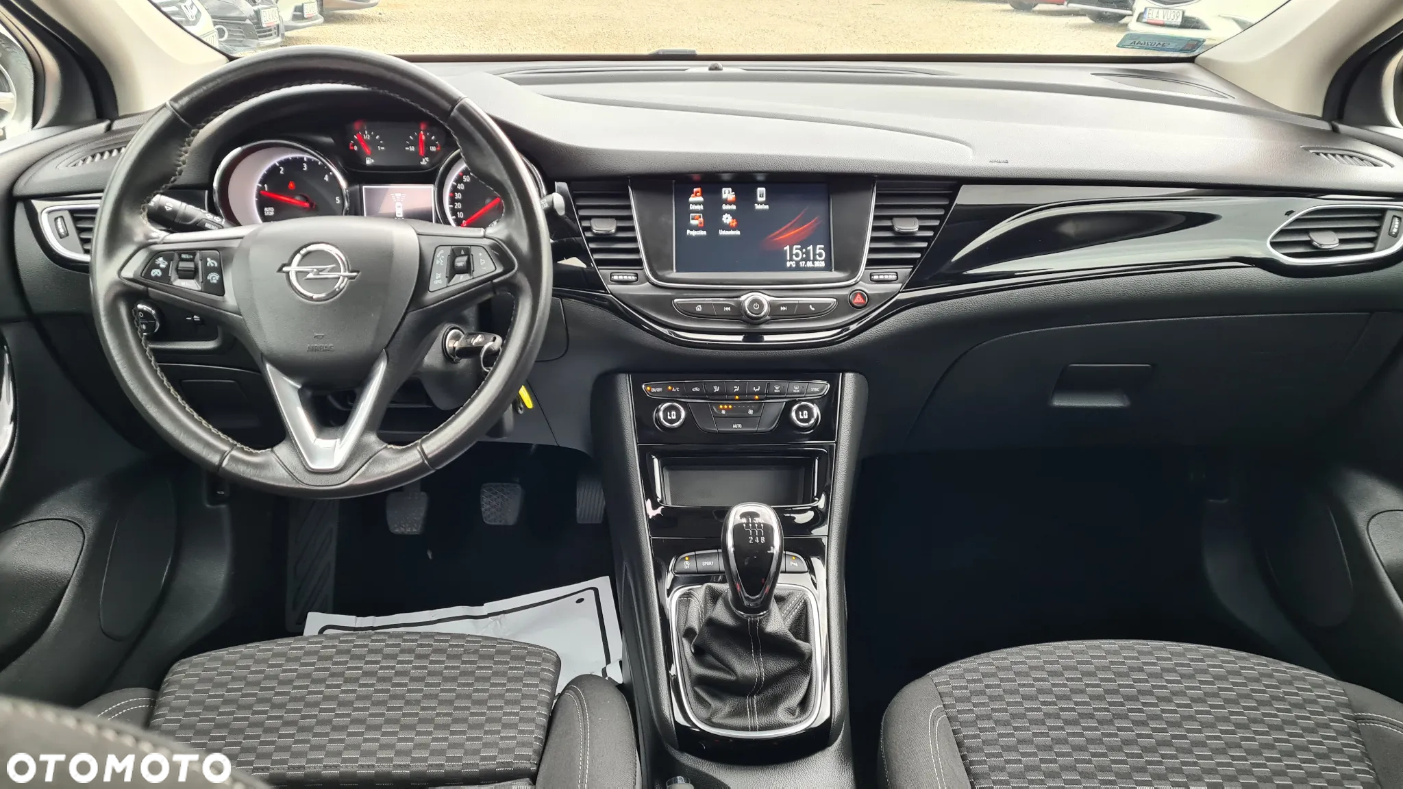 Opel Astra - 16