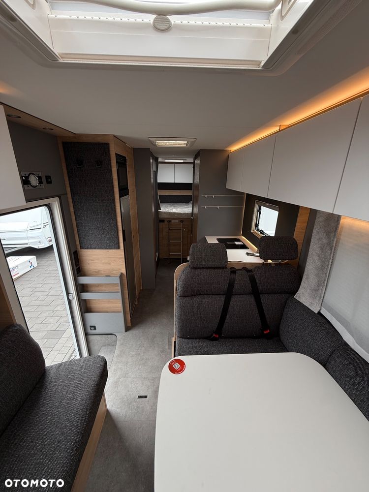 Dethleffs Family XL - 22