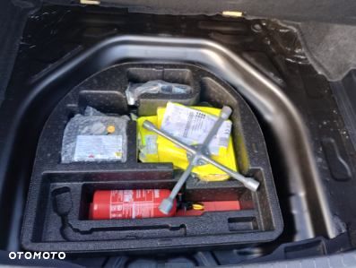 Toyota Corolla 1.6 Comfort - 10