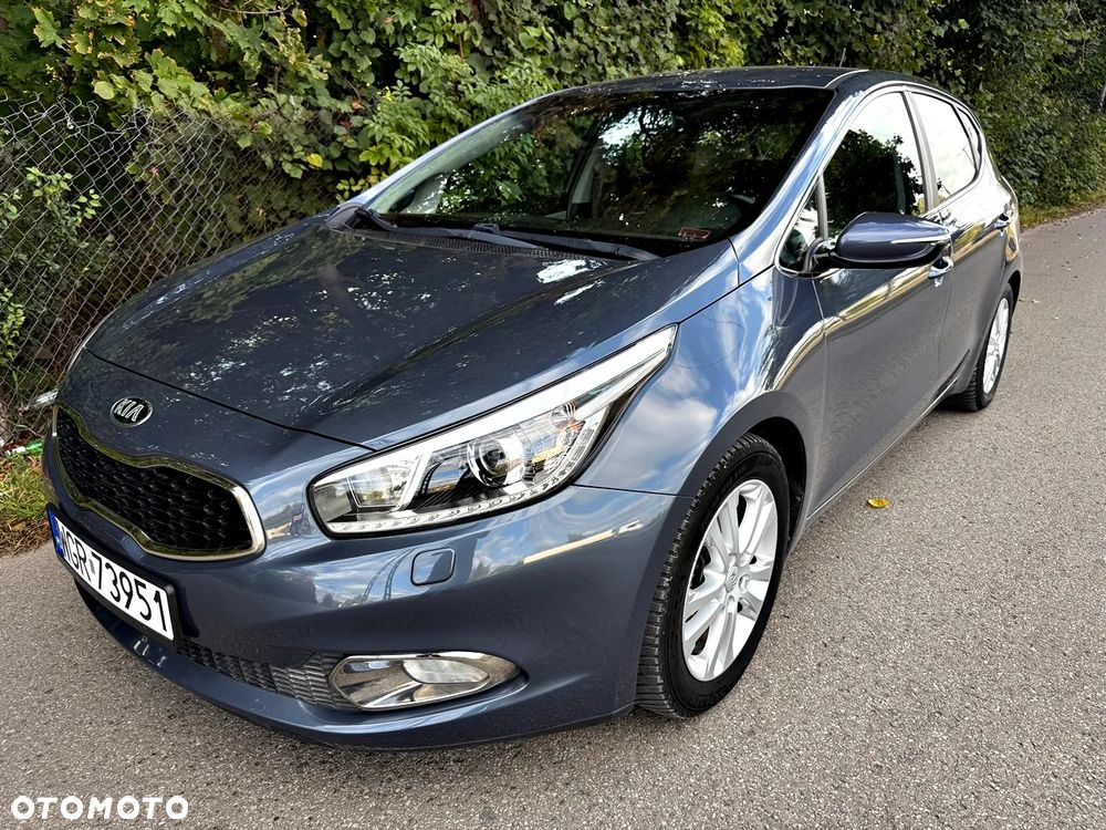 Kia Ceed Cee'd 1.6 GDI Smart Plus - 8