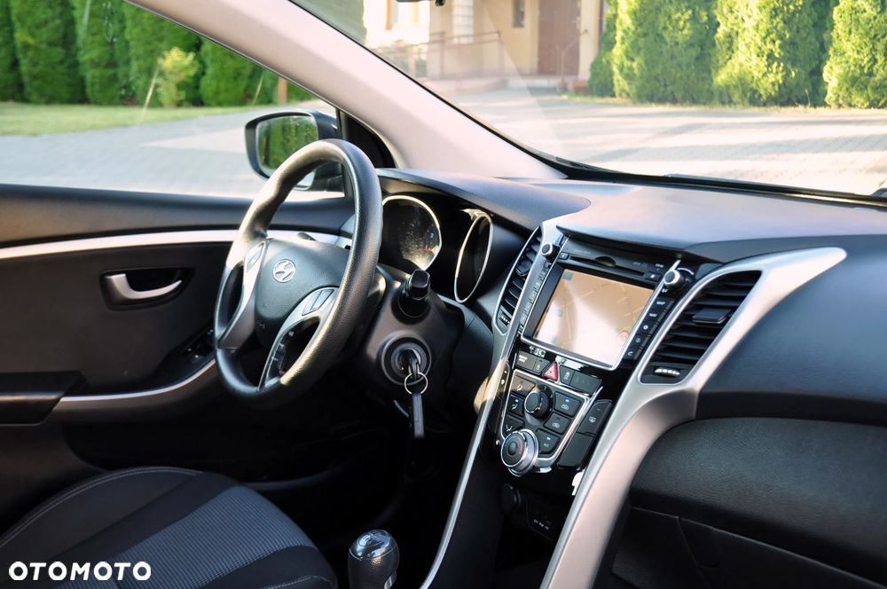 Hyundai i30 - 18