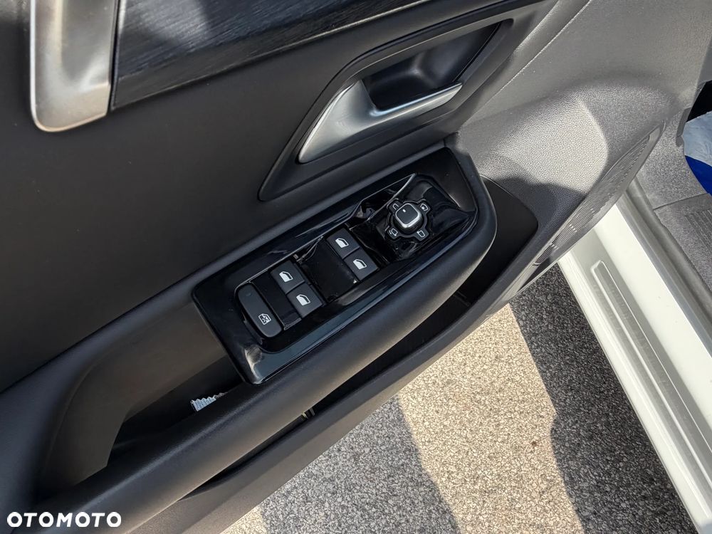 Citroën C5X 1.6 PHEV 225 Shine EAT8 - 32
