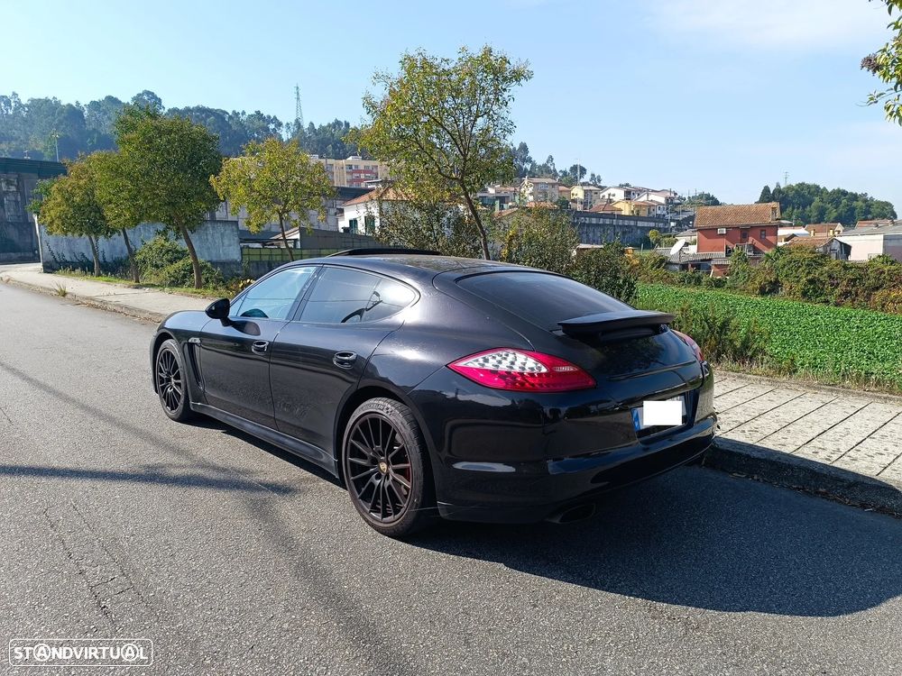 Porsche Panamera Platinum Edition - 6