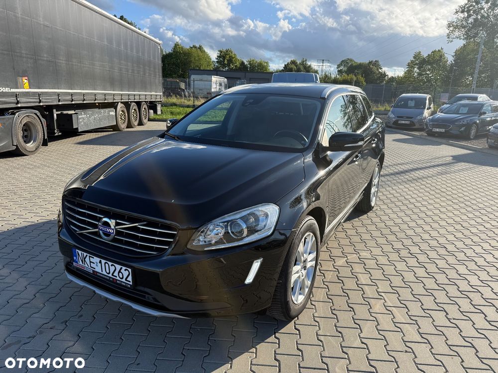 Volvo XC 60 D3 Drive-E Momentum - 3