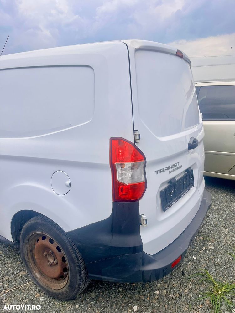 Ford Transit Connect - 21