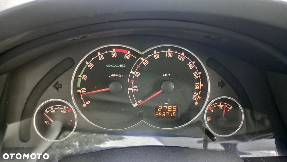 Opel Meriva - 9