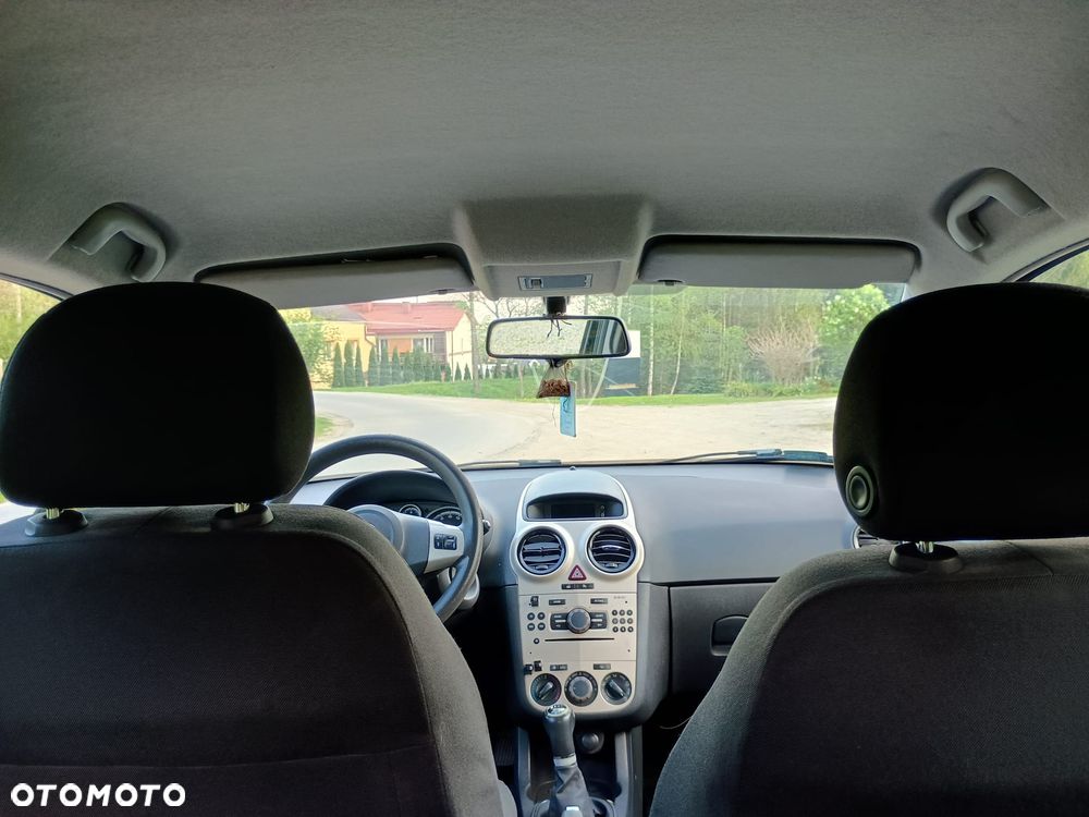 Opel Corsa 1.2 16V Enjoy - 10