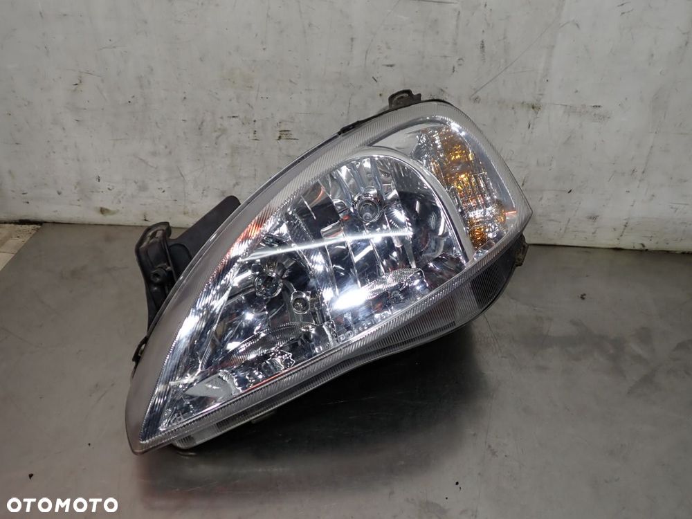LAMPA LEWA PRZEDNIA OPEL CORSA C - 1