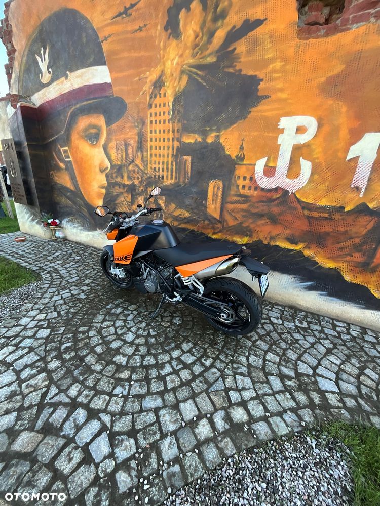 KTM Super Duke - 17
