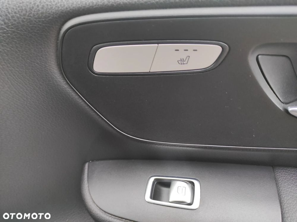 Mercedes-Benz Klasa V 250 BlueTEC Edition 1 7G-Tronic (d³ugi) - 23