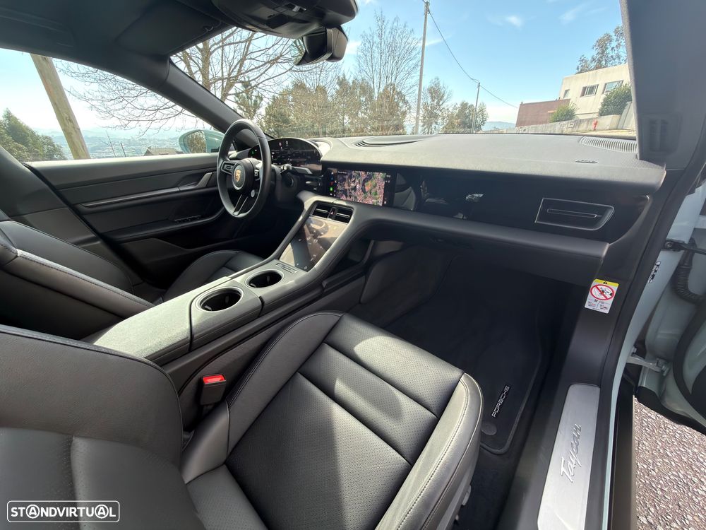 Porsche Taycan Sport Turismo bateria Performance Plus - 46