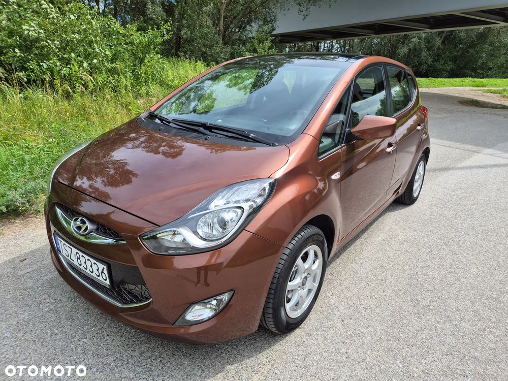 Hyundai ix20 1.4 Premium - 1