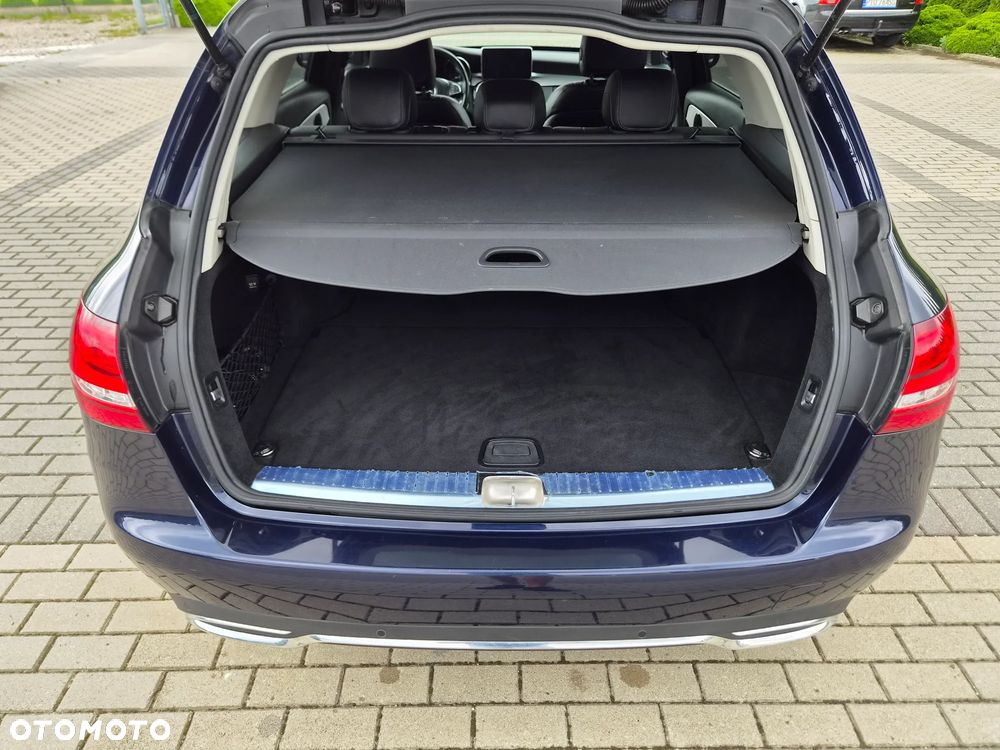 Mercedes-Benz Klasa C 220 (BlueTEC) d 7G-TRONIC Avantgarde - 15