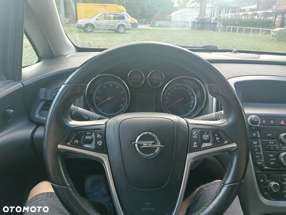 Opel Astra 1.6 Enjoy - 10