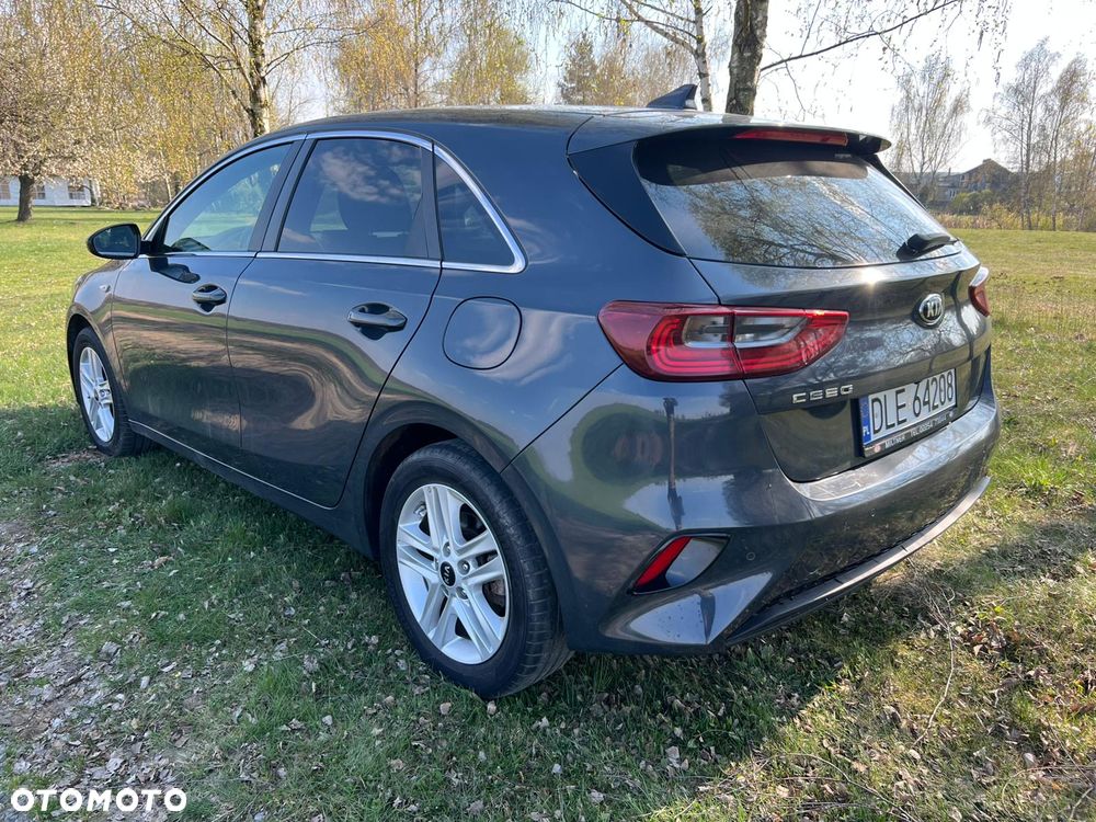 Kia Ceed 1.4 T-GDI DCT OPF Vision - 6