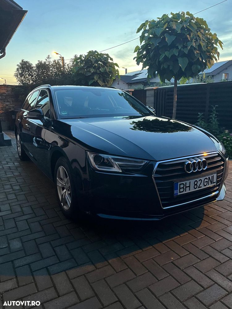 Audi A4 Avant 2.0 TDI S tronic - 1