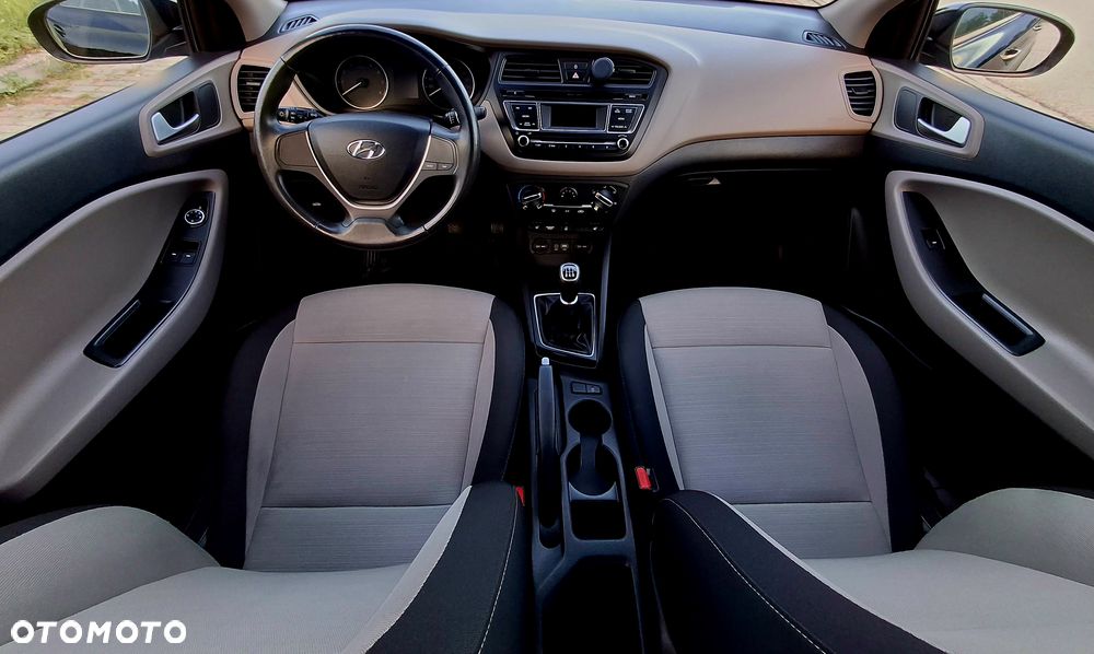 Hyundai i20 1.2 BlueDrive Fresh - 16