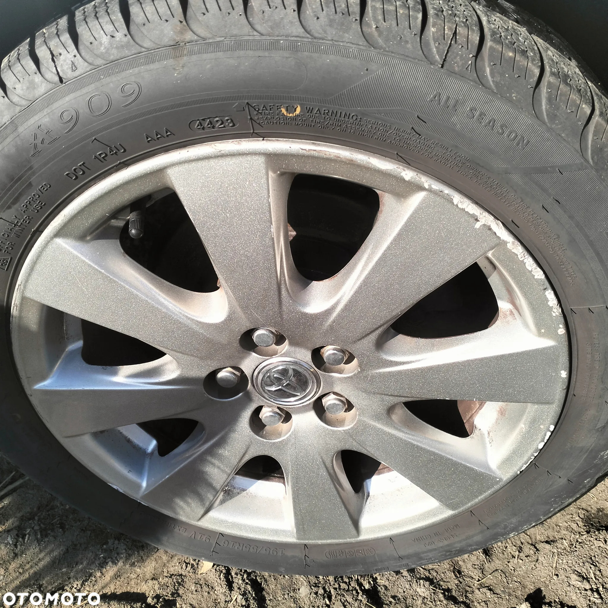 TOYOTA PRIUS 2 FELGI ALUMINIOWE 16 - 5