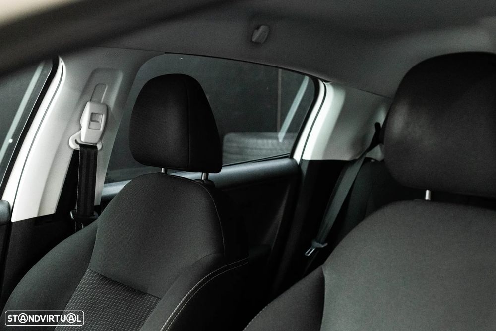 Peugeot 208 1.6 BlueHDi Style - 26
