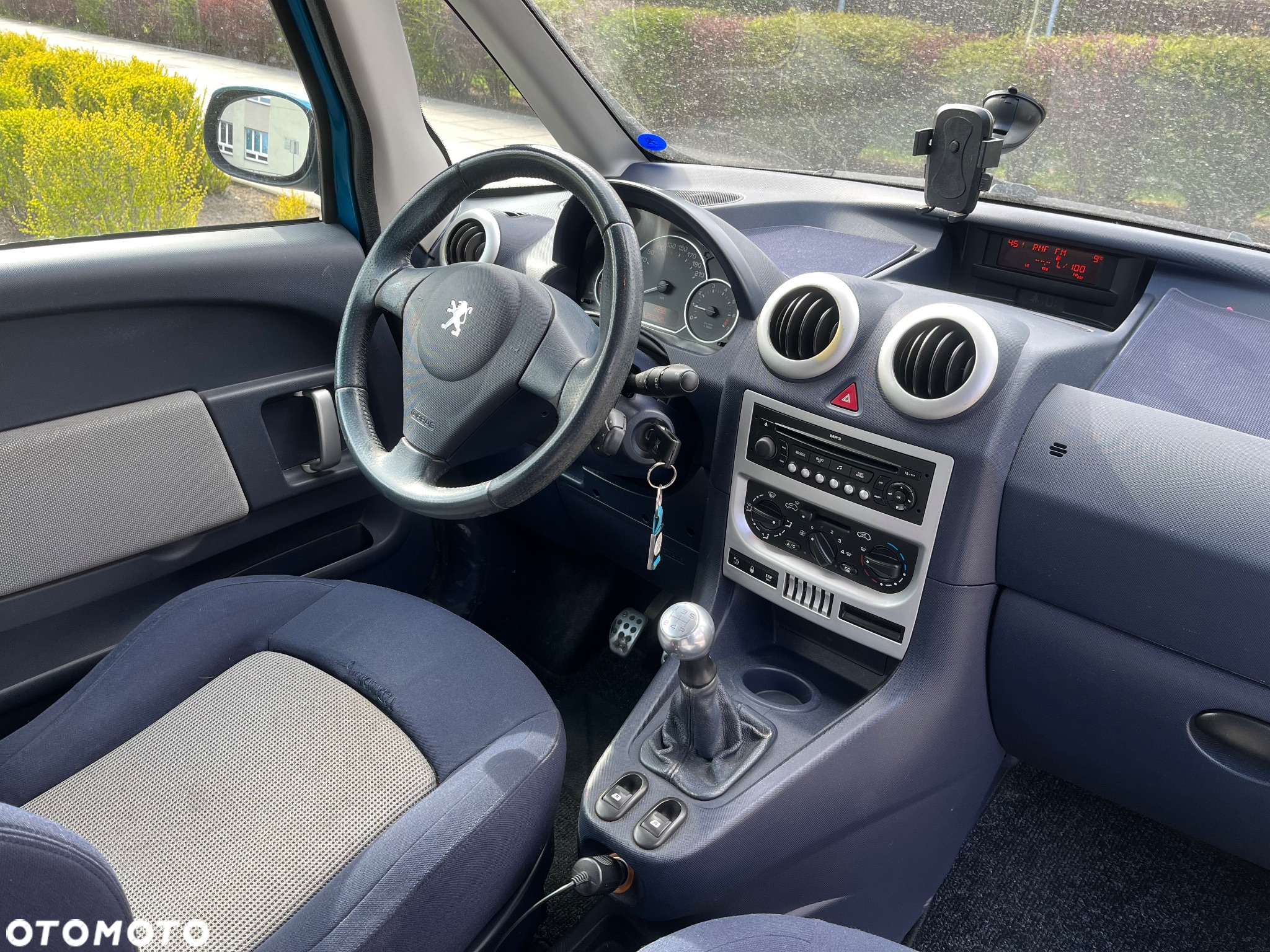 Peugeot 1007 1.4 Trendy - 6