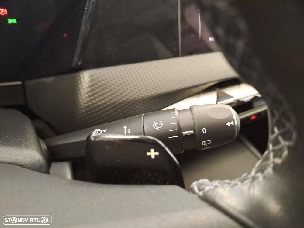 DS DS4 4 1.2 PureTech Trocadero EAT8 - 15