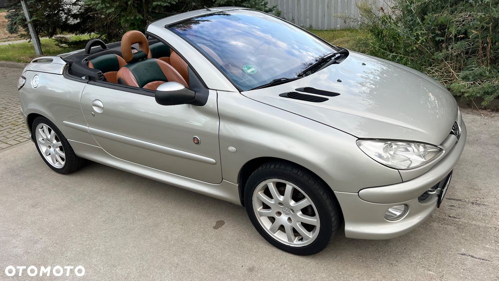 Peugeot 206 CC 135 Roland Garros - 22