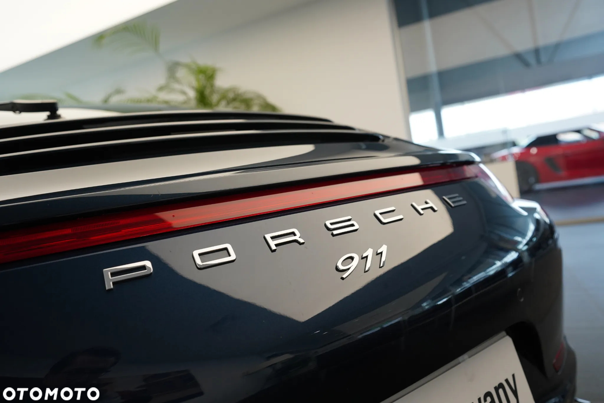 Porsche 911 Carrera 4S PDK - 23
