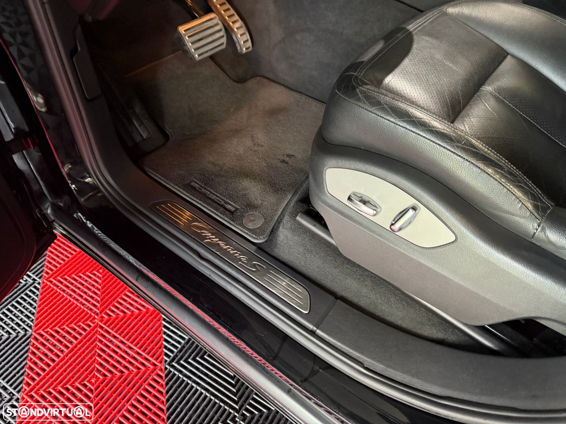Porsche Cayenne S Hybrid - 26