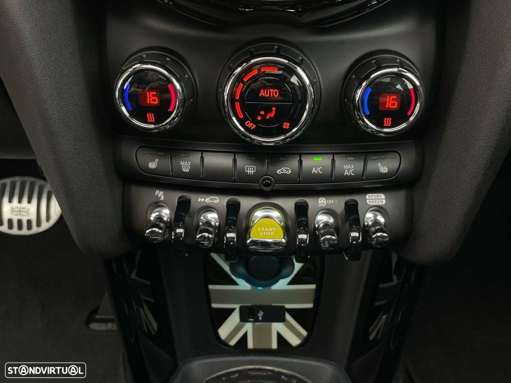 MINI 3 Portas Cooper SE - 25