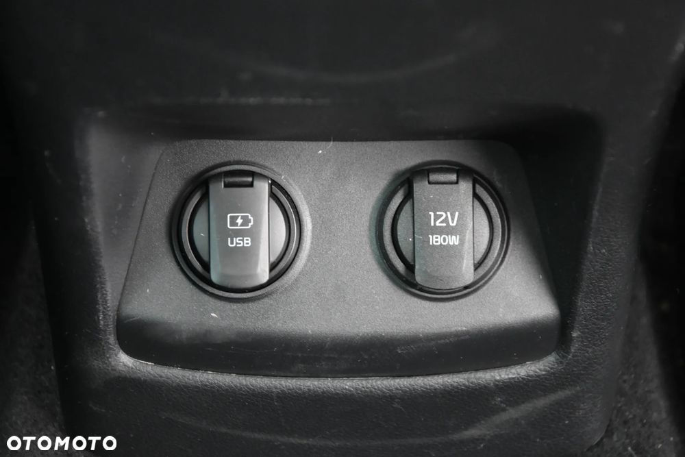 Kia Sportage 2.0 CRDI XL - 27