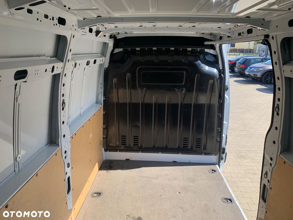 Renault Master - 11
