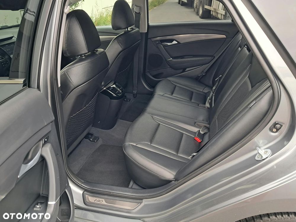 Hyundai i40 Kombi 2.0 Premium - 15