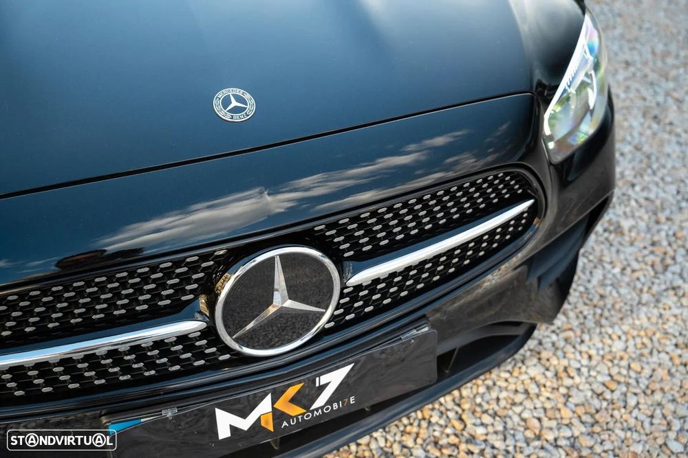 Mercedes-Benz E 300 de 4Matic 9G-TRONIC AMG Line - 48