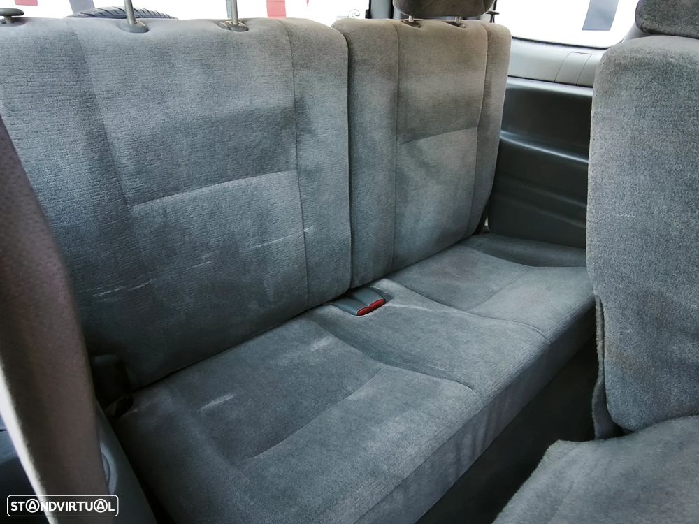 Suzuki Grand Vitara XL-7 2.0 HDi - 22