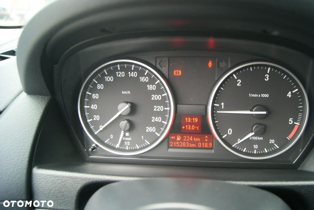 BMW X1 xDrive18d - 12
