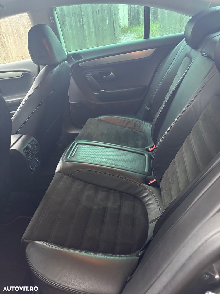 Volkswagen Passat - 2