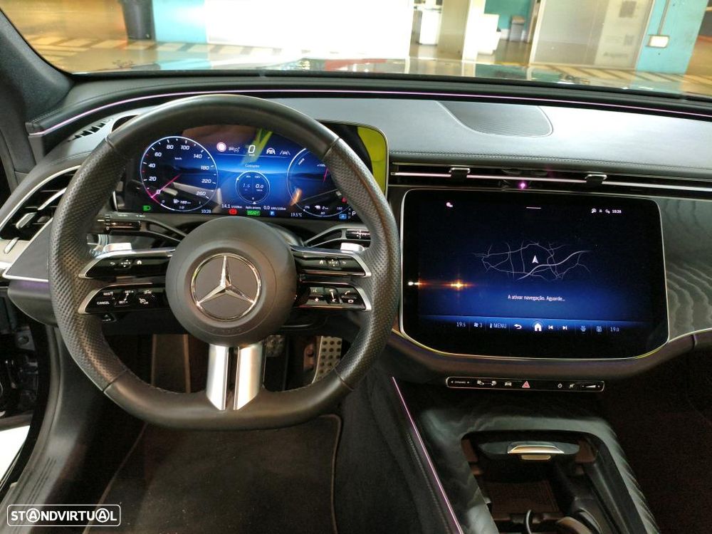 Mercedes-Benz E 300 e - 8