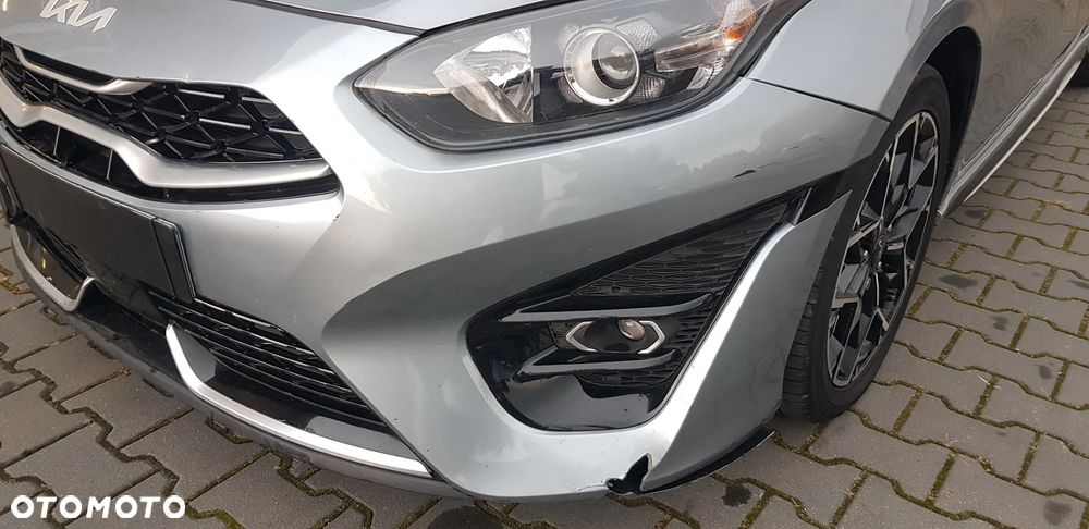 Kia Ceed 1.6 CRDi Eco-Dynamics+ (48V Mild-Hybrid) DCT7 GT Line - 16