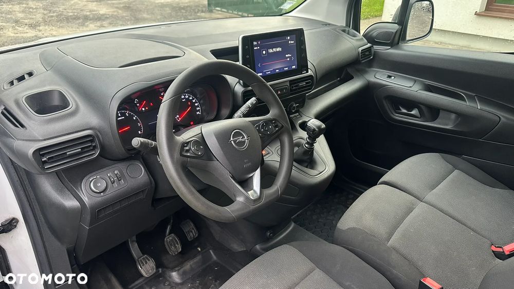 Opel Combo - 11