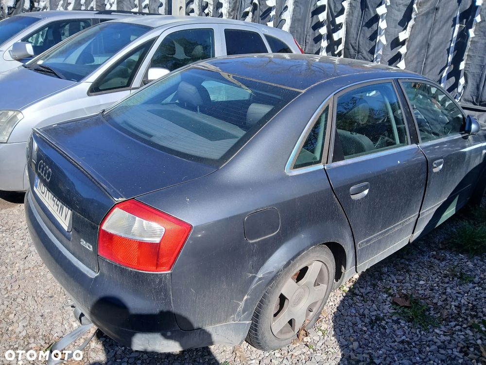 audi a4 b6 LX7Z maska zderzak lampa grill błotnik drzwi zbiornik paliwa szyba lusterko klamka - 3