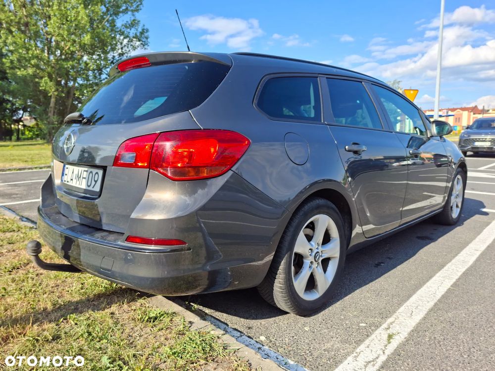 Opel Astra 1.6 CDTI DPF ecoFLEX TourerStart/Stop Edition - 8