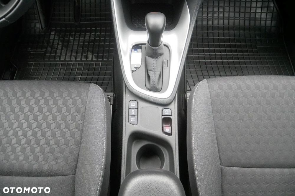 Toyota Yaris Hybrid 1.5 Comfort - 11