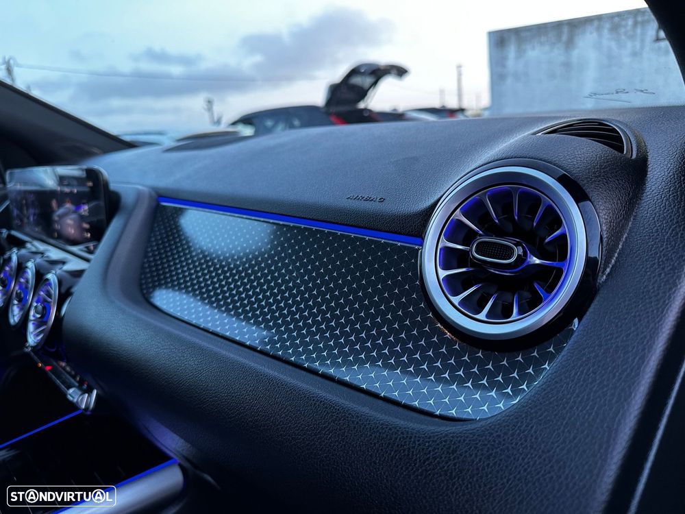 Mercedes-Benz EQA 300 4Matic Progressive - 48